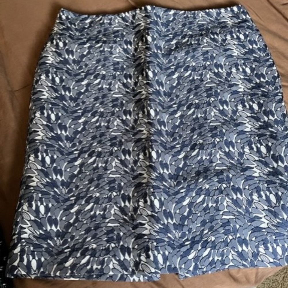Blue and White textured pencil skirt
